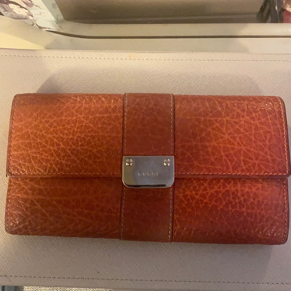 Gucci wallet